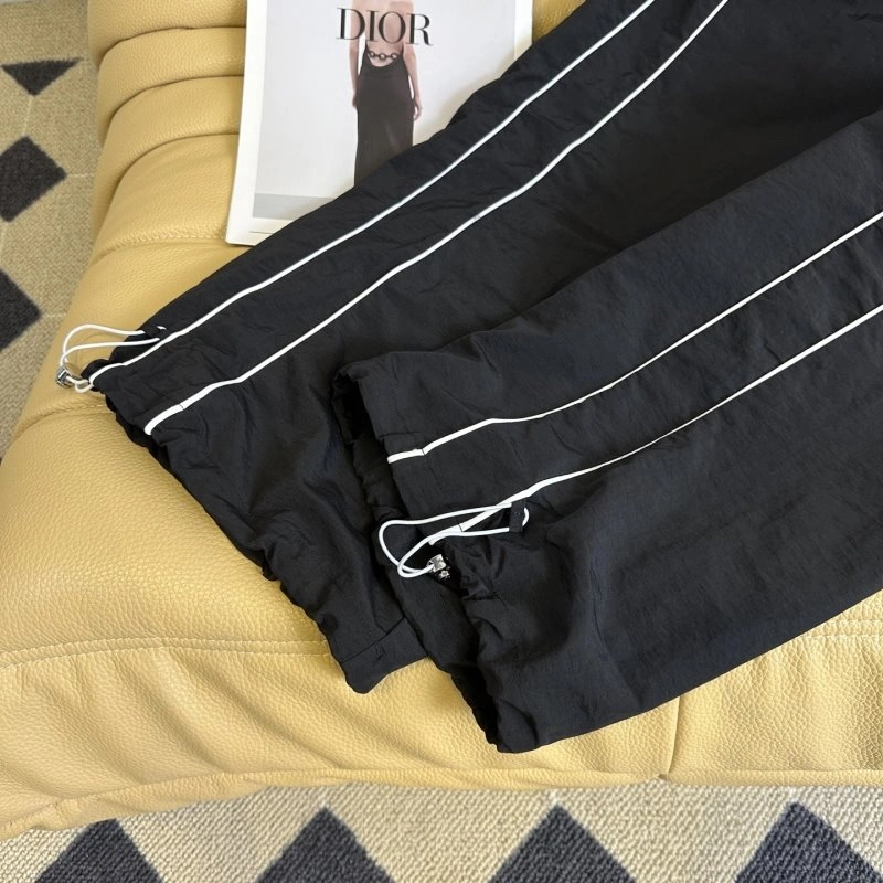 Practical Alo Long Pants 157183