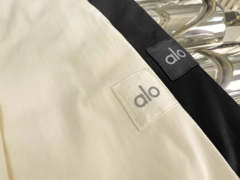 WrinkleFree Alo Long Pants 150100