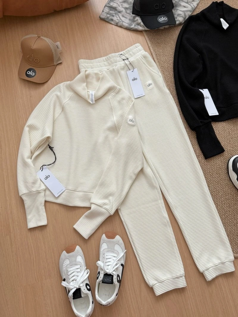 Reliable Alo Long Pants 155153