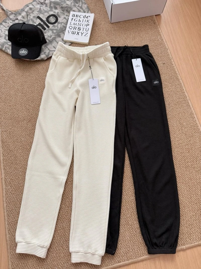 Reliable Alo Long Pants 155153