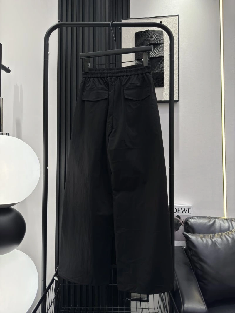 Trendsetting Alo Long Pants 155109