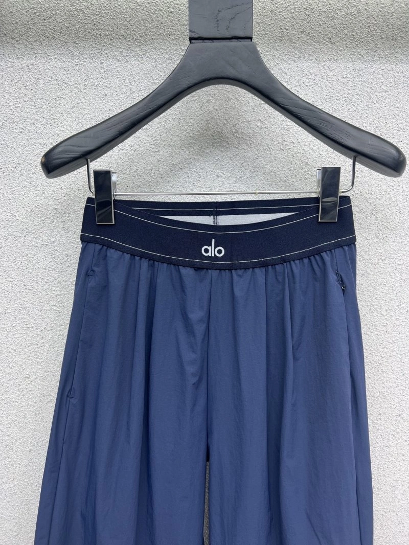 SmoothTexture Alo Long Pants 153153