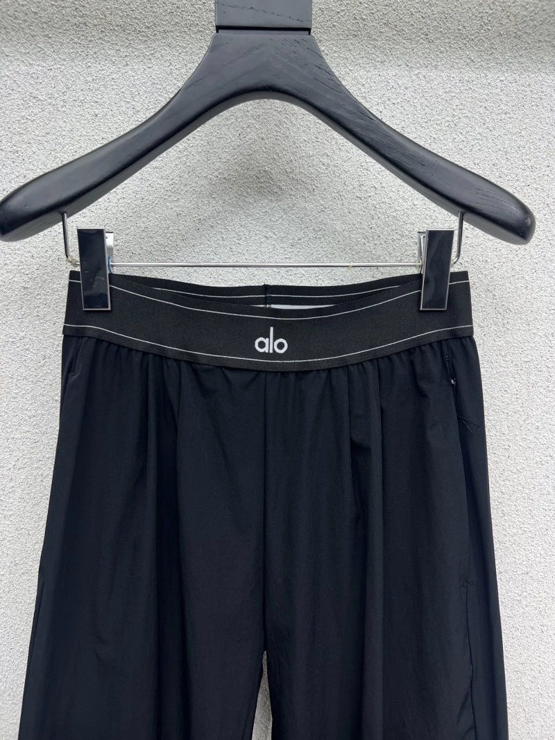 SmoothTexture Alo Long Pants 153153