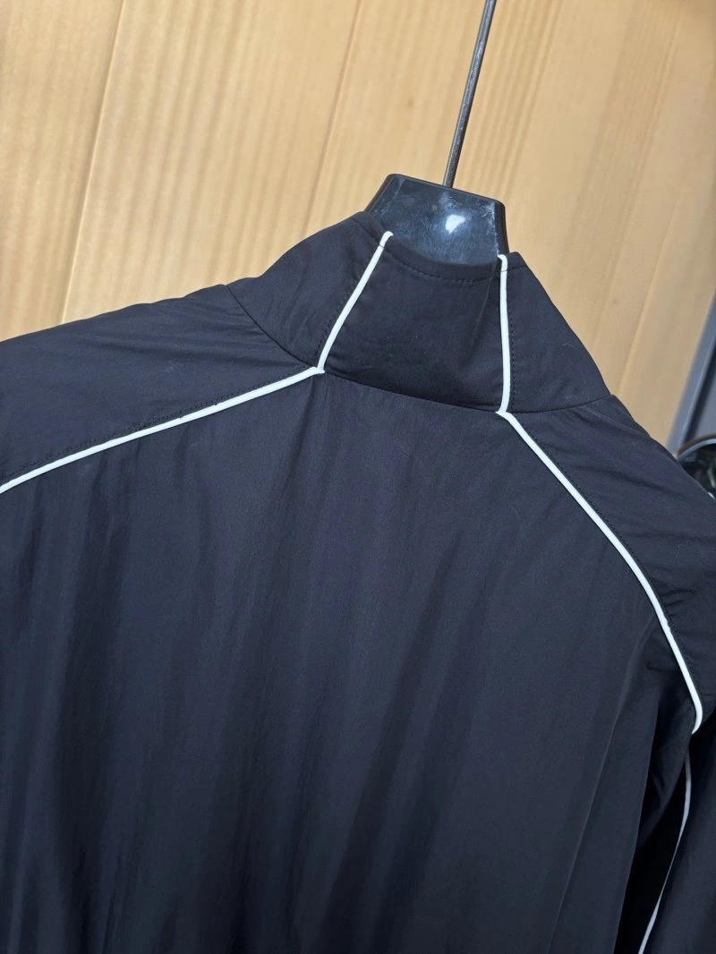 Modern Alo Outwear 150080