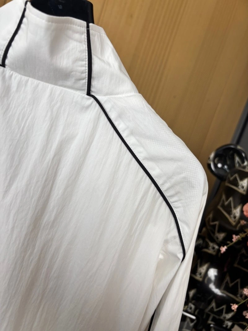 Trendsetting Alo Outwear 150068
