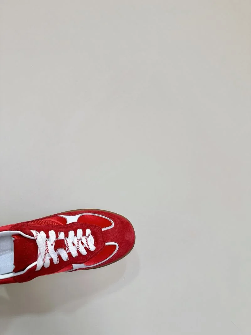 Seasonal Alo Shoes 13154
