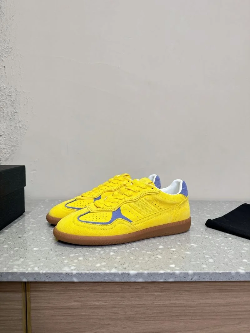 Alo Shoes Practical 13159