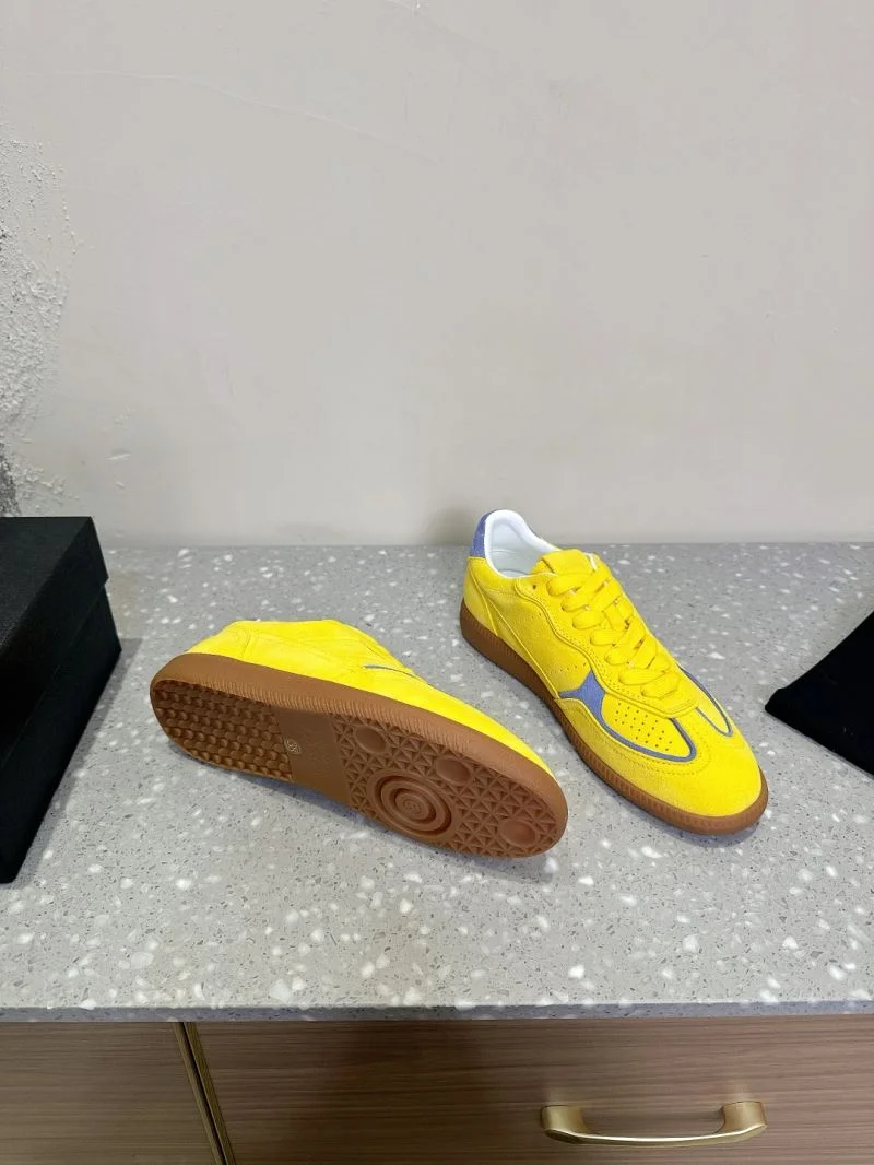 Alo Shoes Practical 13159