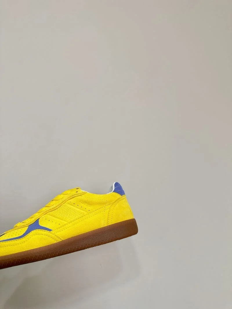 Alo Shoes Practical 13159