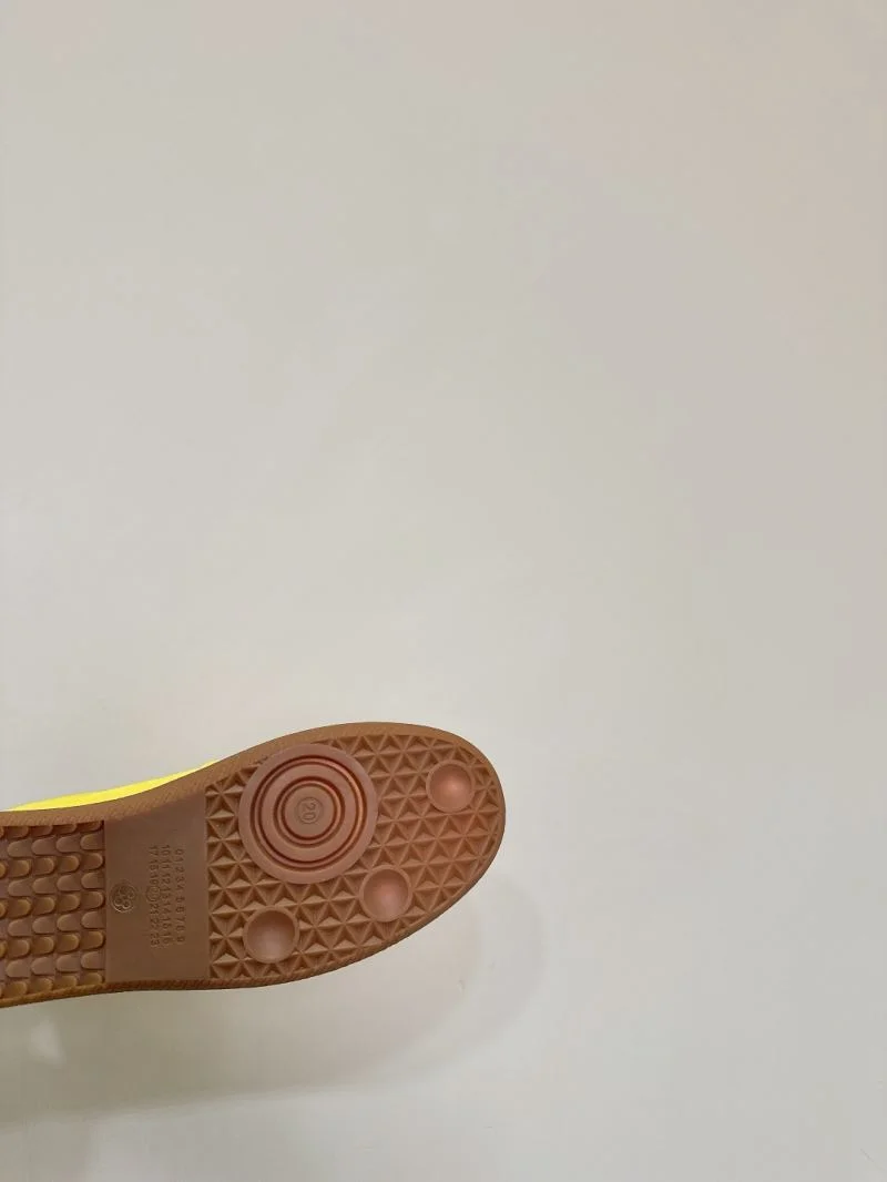 Alo Shoes Practical 13159