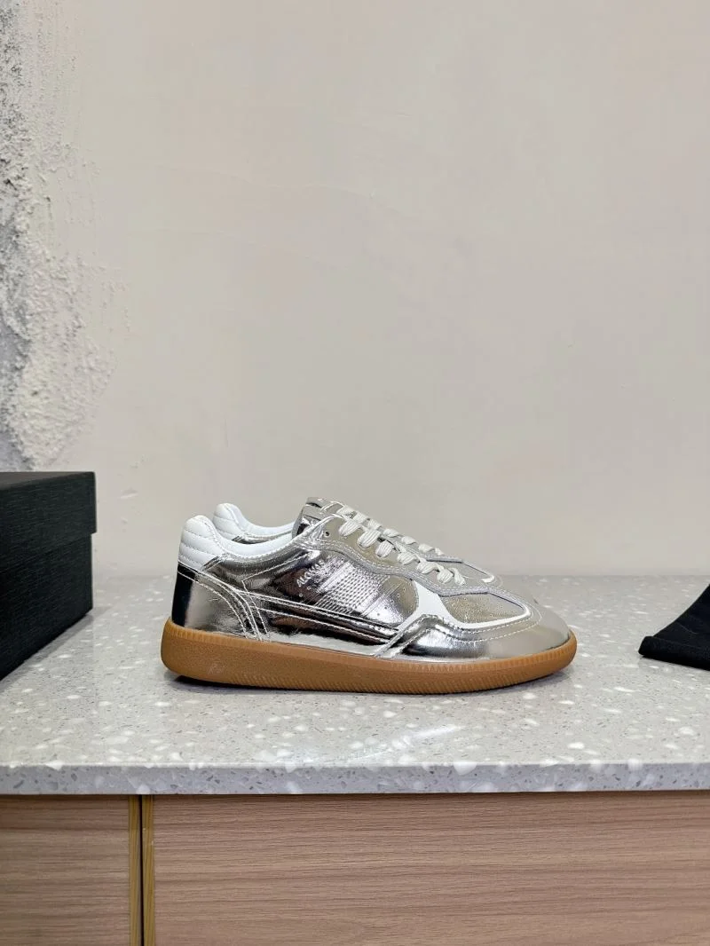 Affordable Alo Shoes 13157