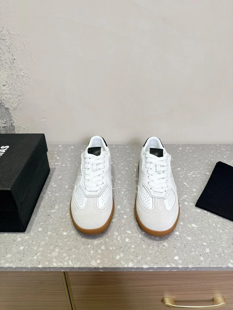 Packable Alo Shoes 13148