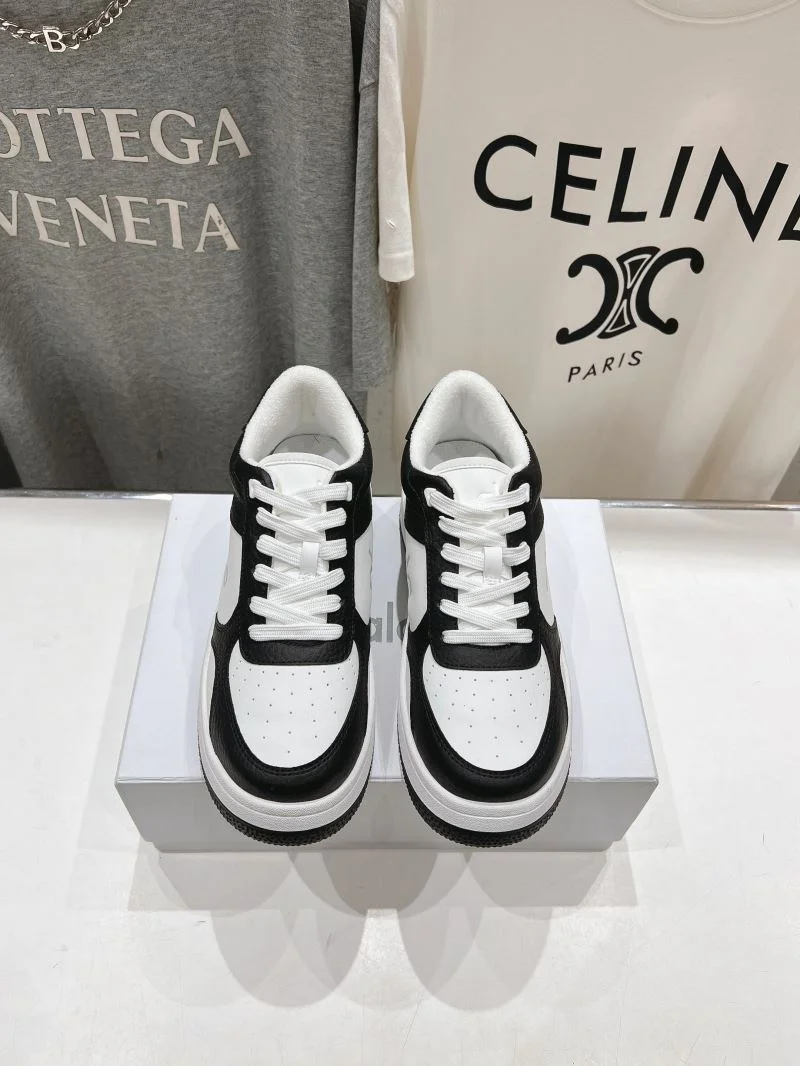 Resilient Alo Shoes 13156