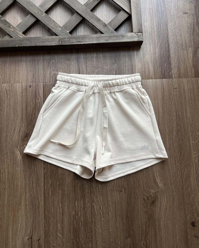 Timeless Alo Short Pants 163385