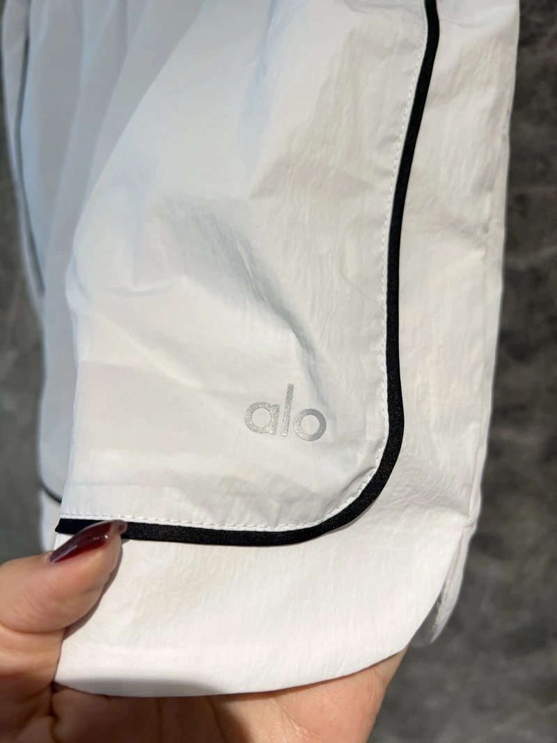 Versatile Alo Short Pants 152010