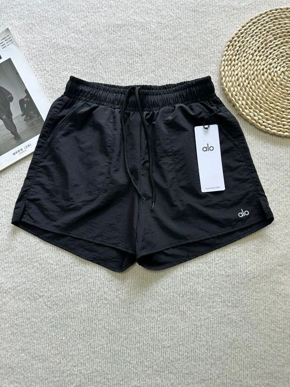Alo Short Pants Versatile 152016