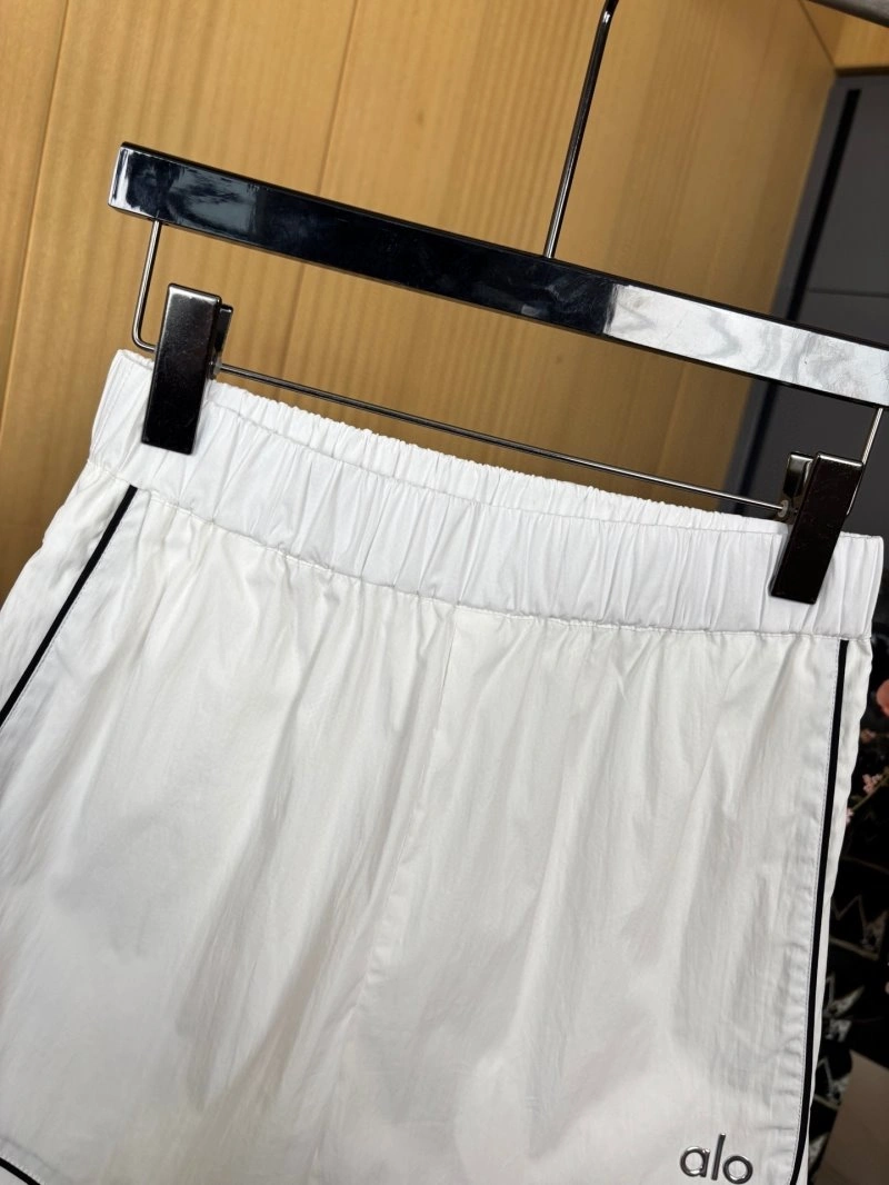 Alo Short Pants OnTrend 150072