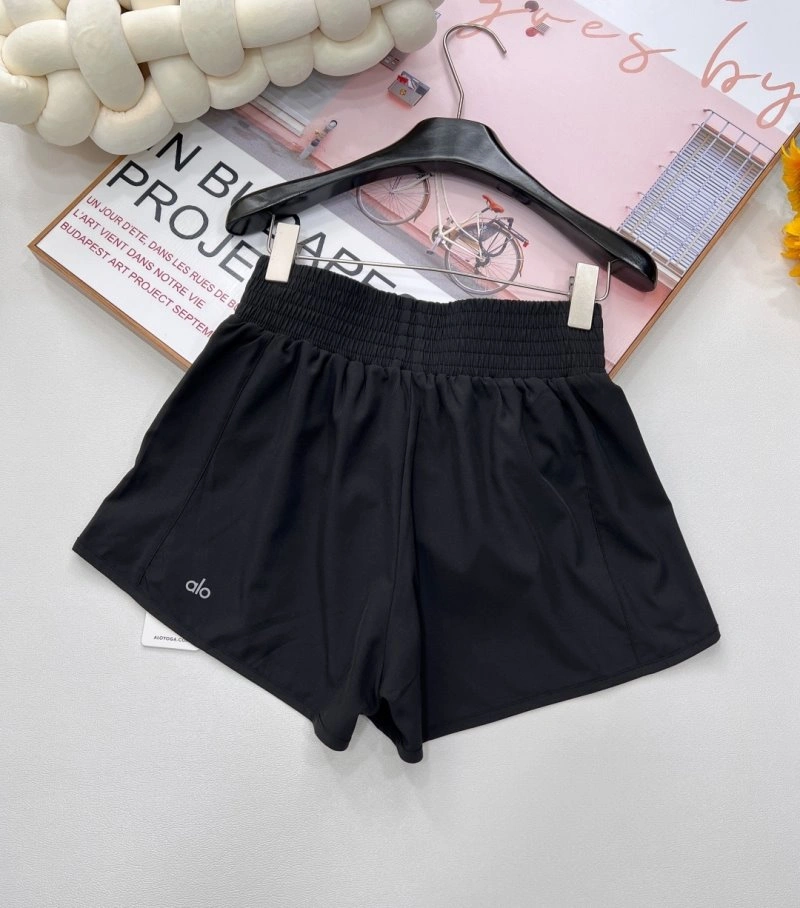 Alo Short Pants Affordable 150069