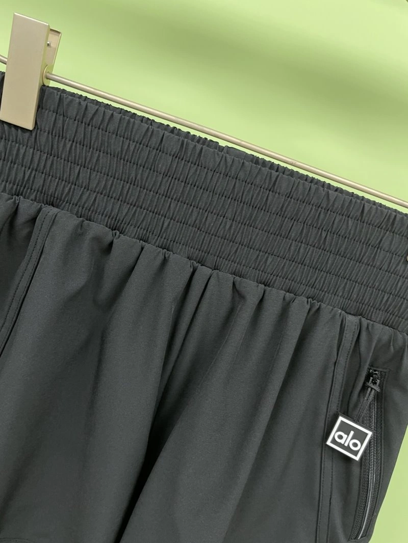 Alo Short Pants Classic 150070