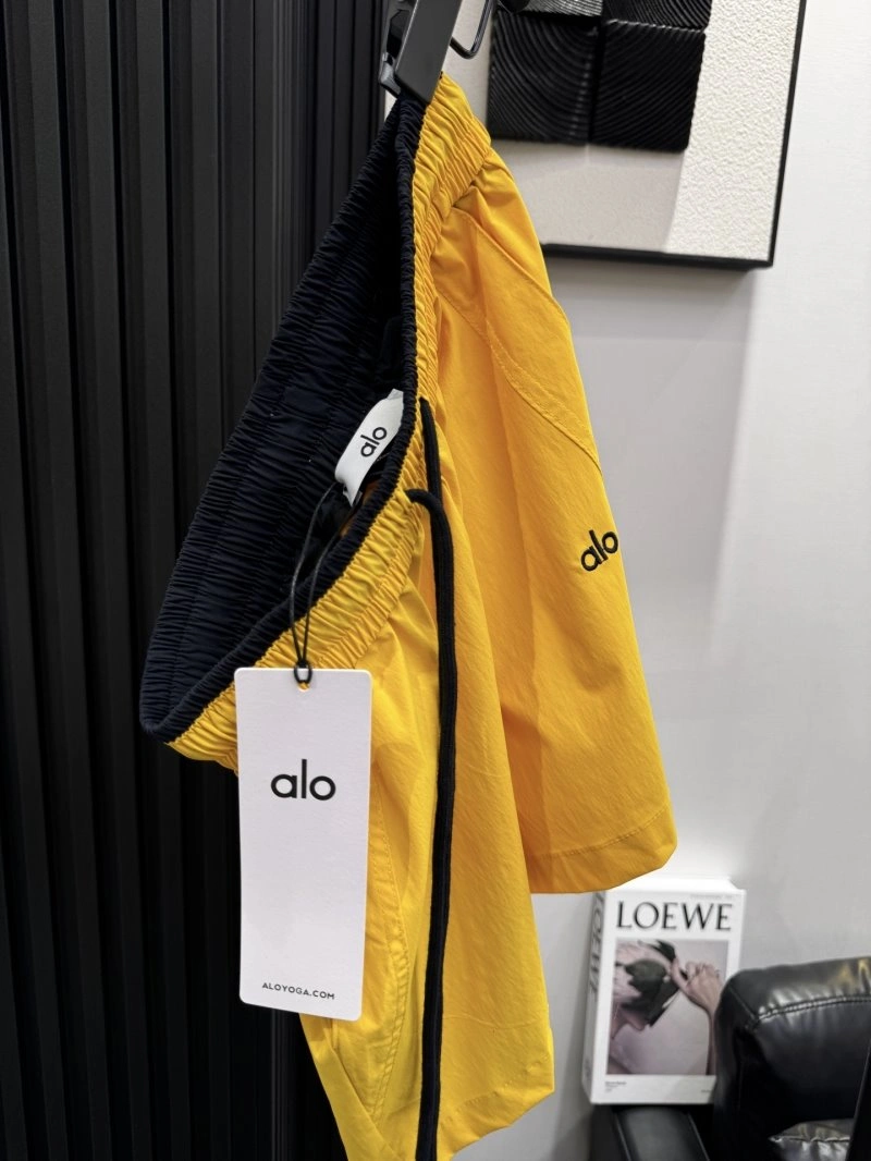 Minimalist Alo Short Pants 150061