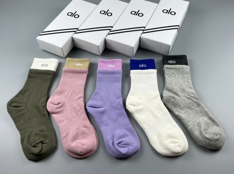 Alo Socks Snug 274537