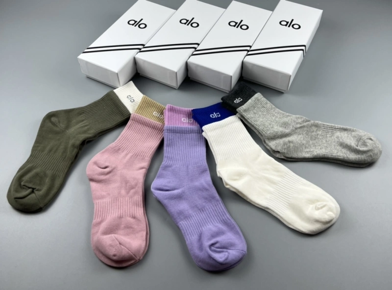 Alo Socks Snug 274537