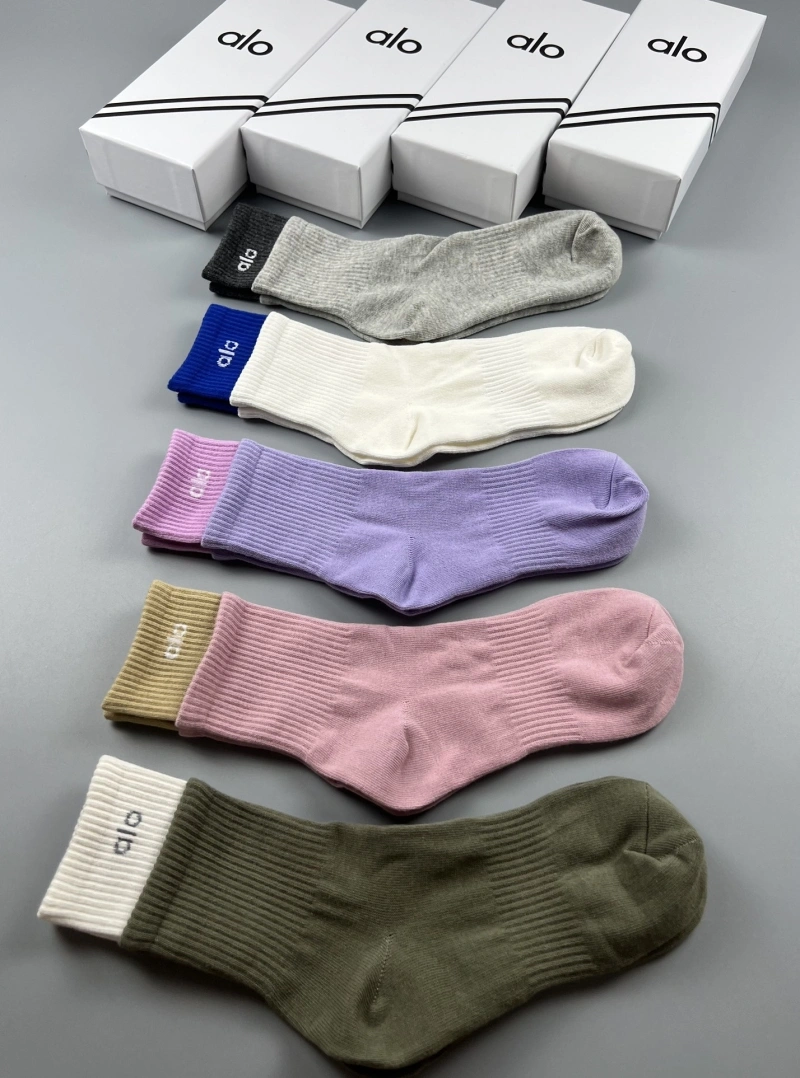 Alo Socks Snug 274537