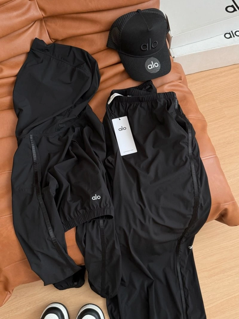 Resilient Alo Sunscreen Jacket 151997