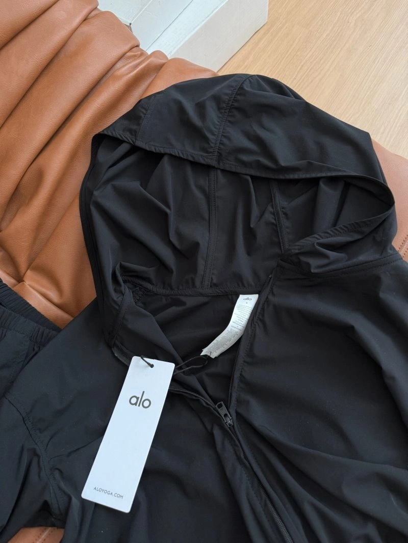 Resilient Alo Sunscreen Jacket 151997