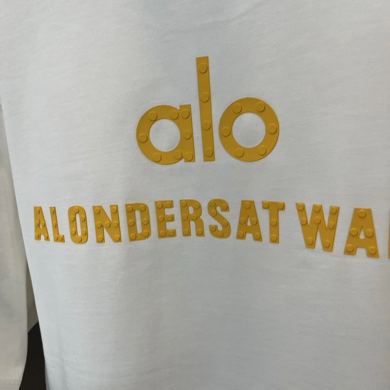 Alo T-Shirts GoAnywhere 152428