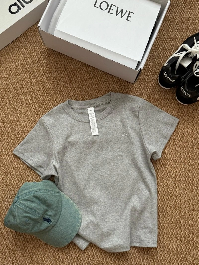 Alo T-Shirts Neat 152000