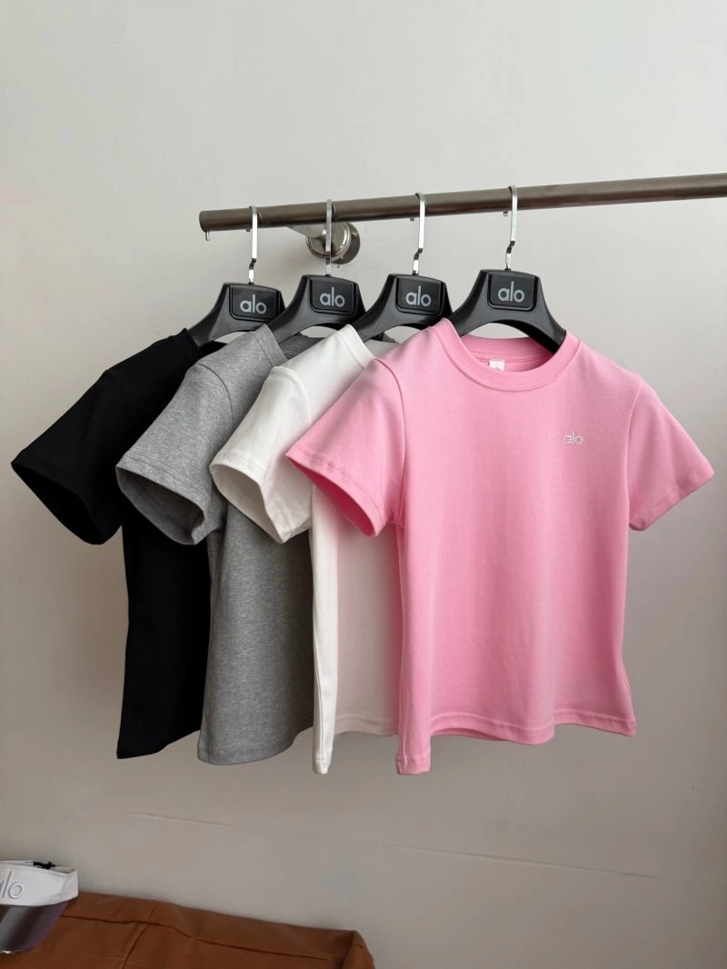 Alo T-Shirts Neat 152000