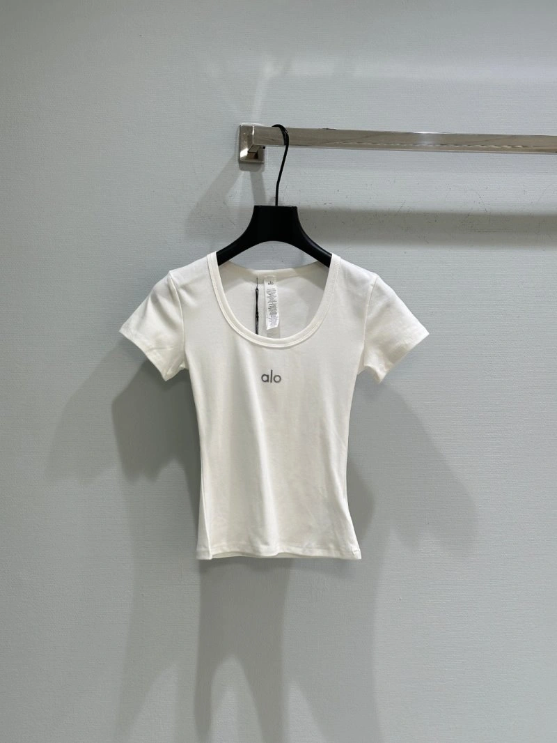 Alo T-Shirts Effortless 157135