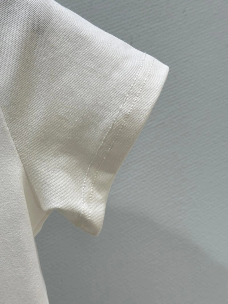 Alo T-Shirts Effortless 157135