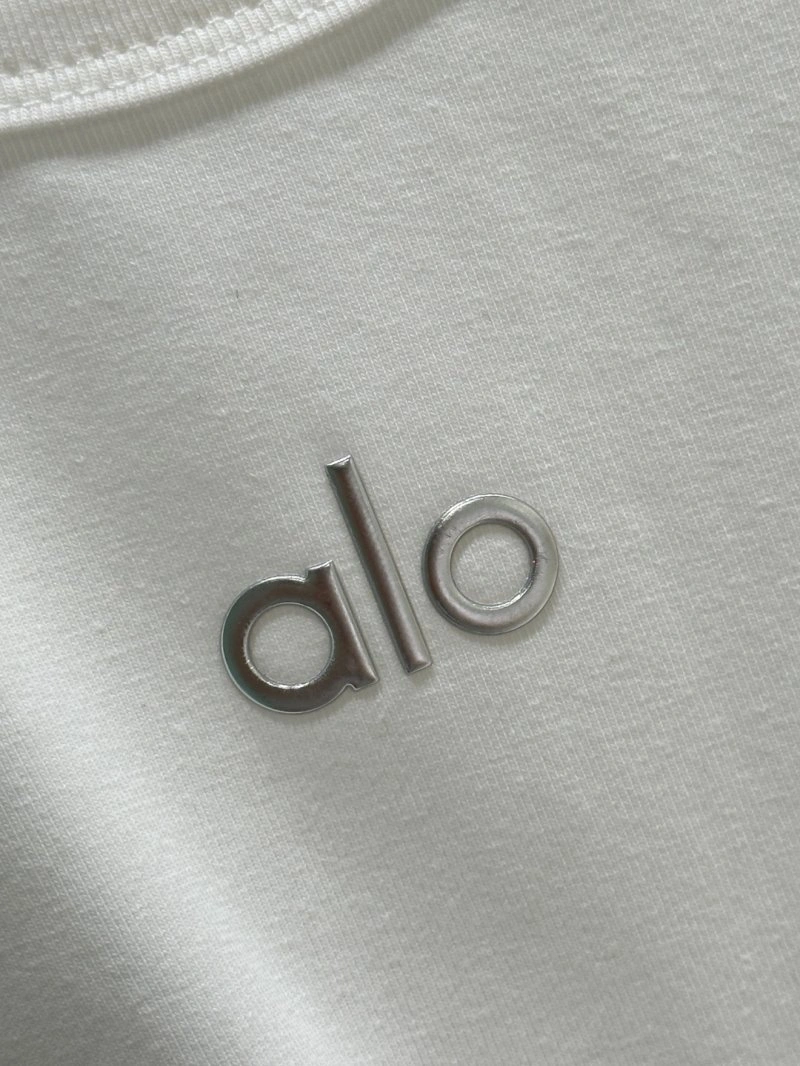 Alo T-Shirts Effortless 157135