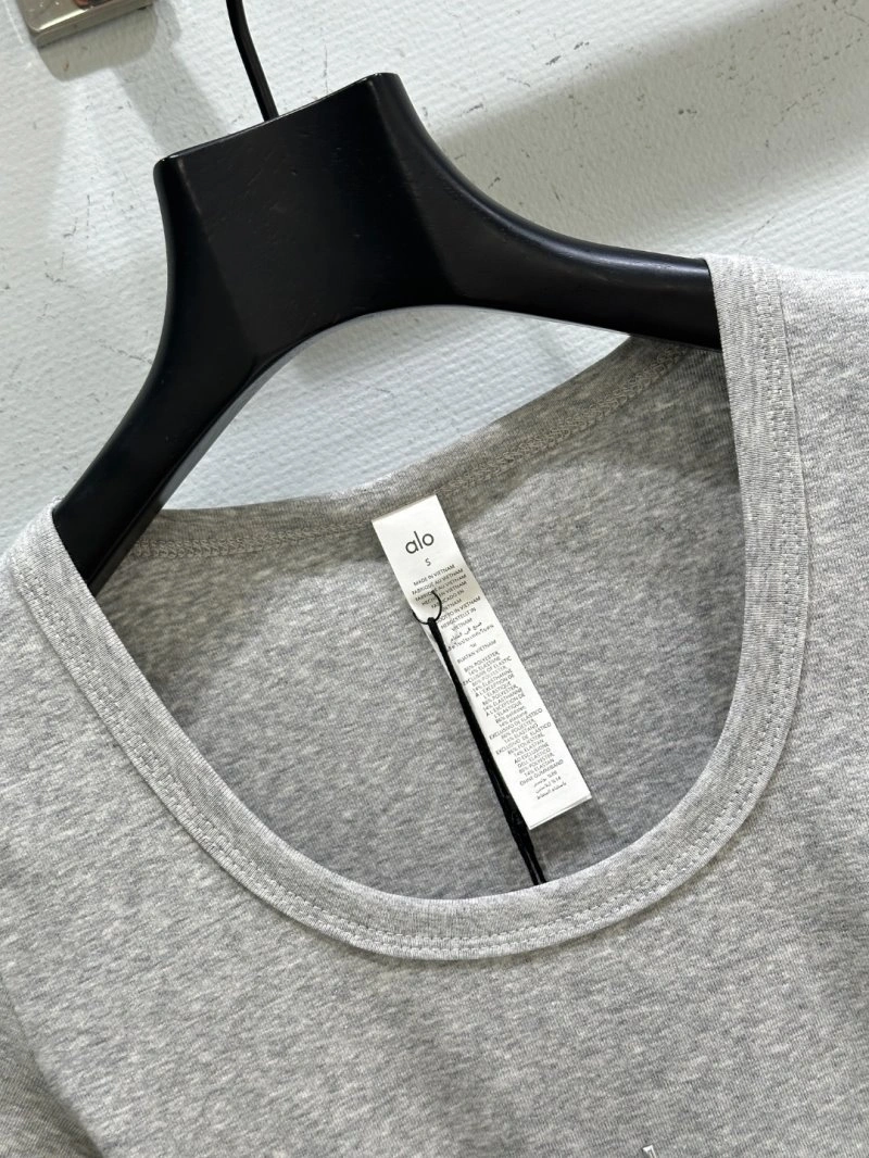 ZipUp Alo T-Shirts 157117