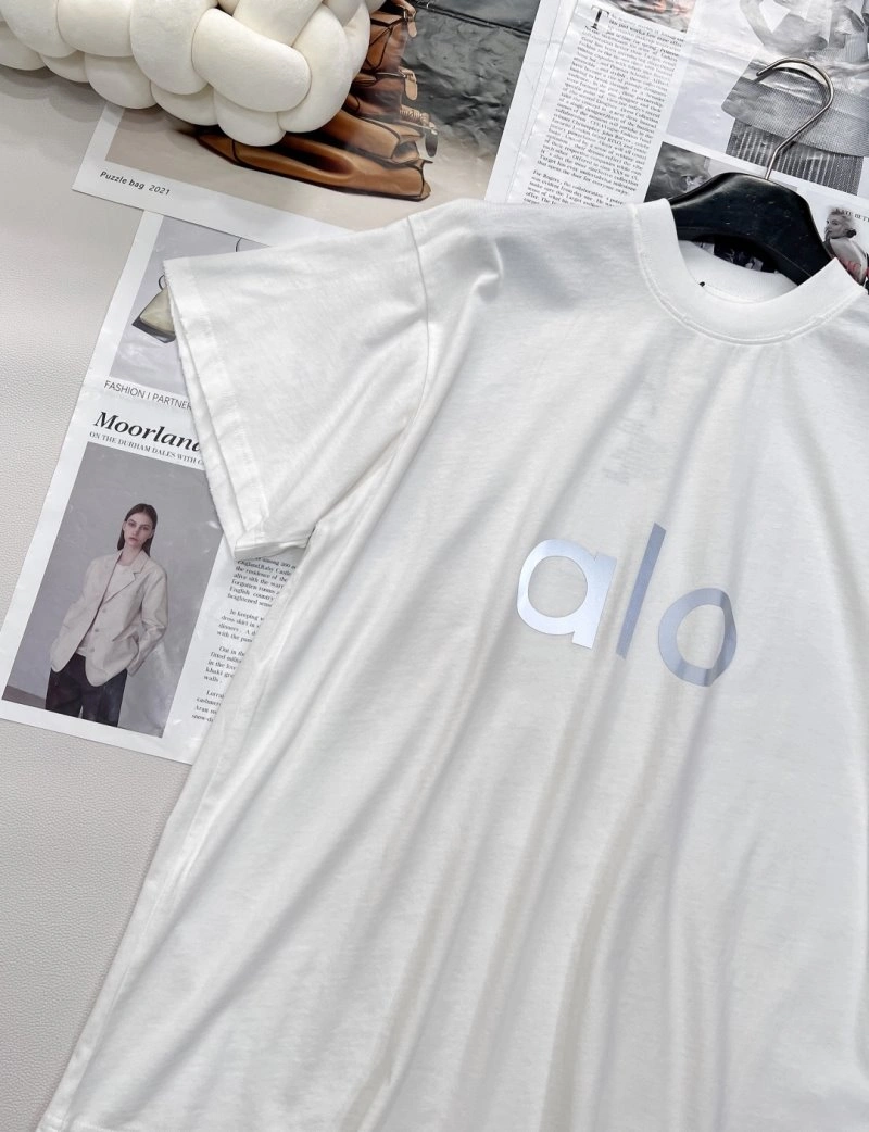 FashionForward Alo T-Shirts 150038