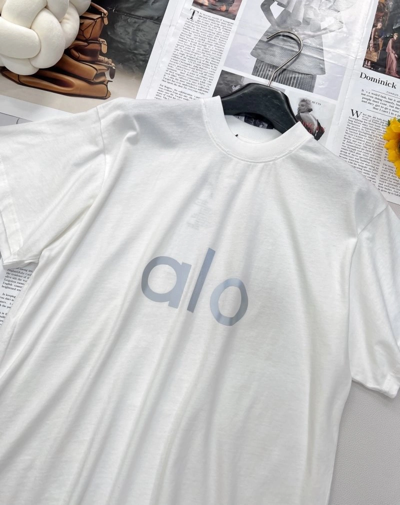 FashionForward Alo T-Shirts 150038