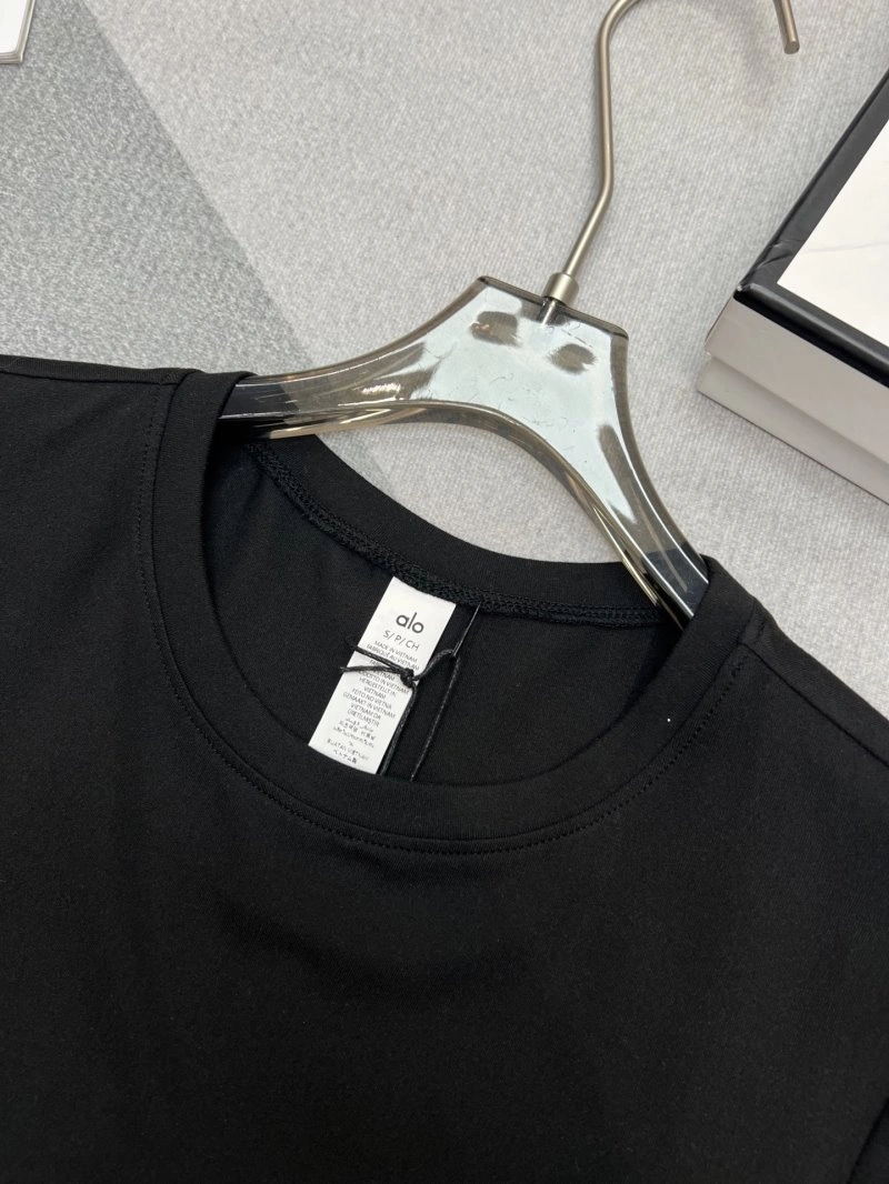 Alo T-Shirts Timeless 150018