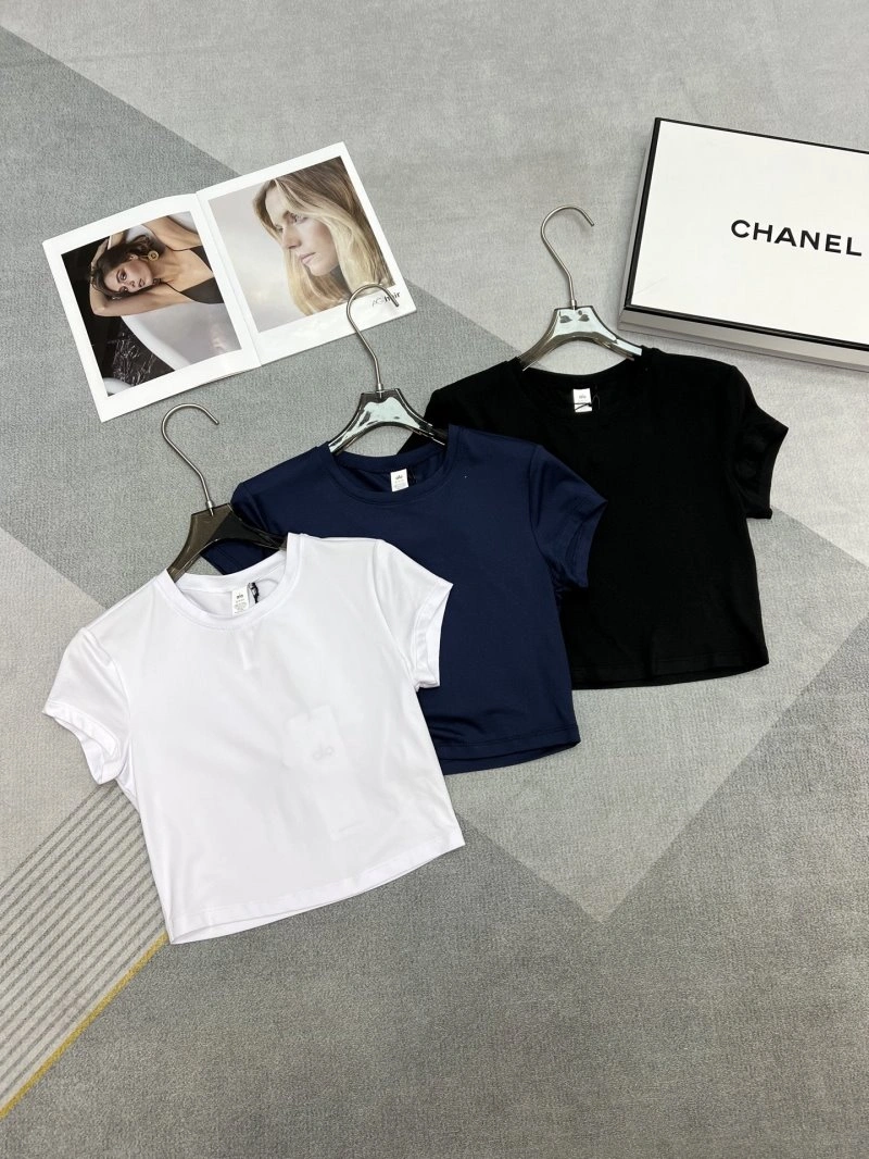 Alo T-Shirts Timeless 150014