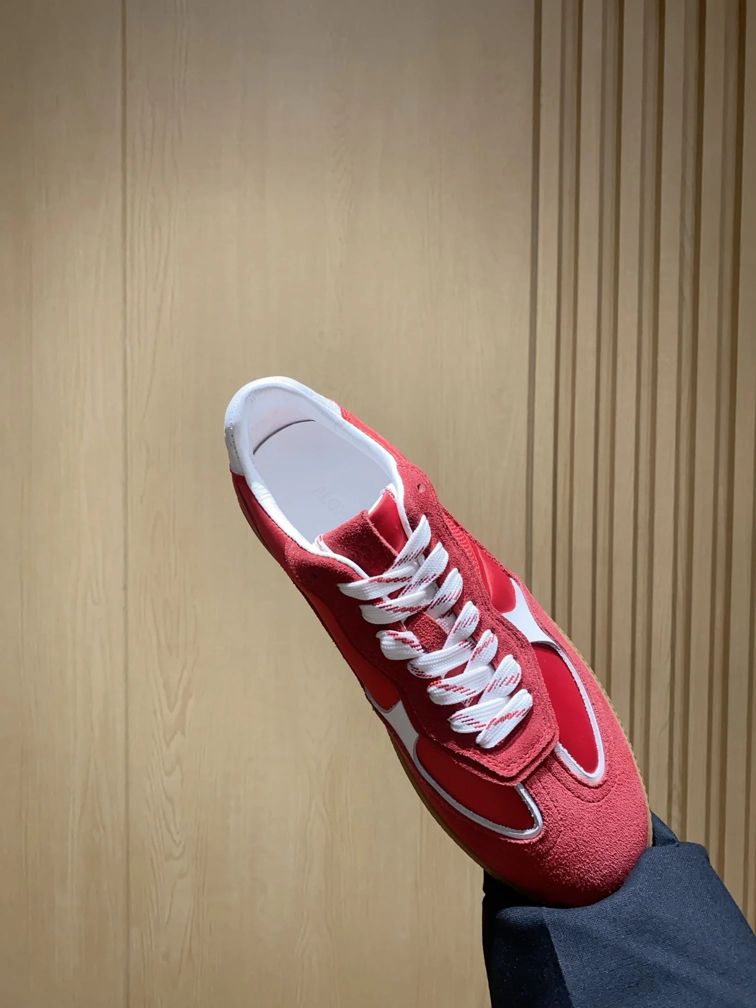 Attractive Alohas Shoes 8480