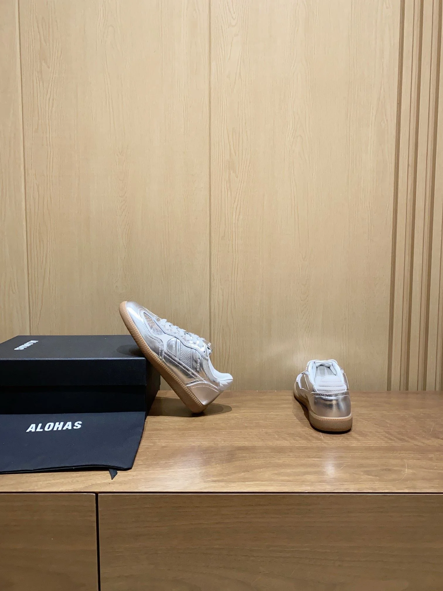 EasyMatch Alohas Shoes 8526