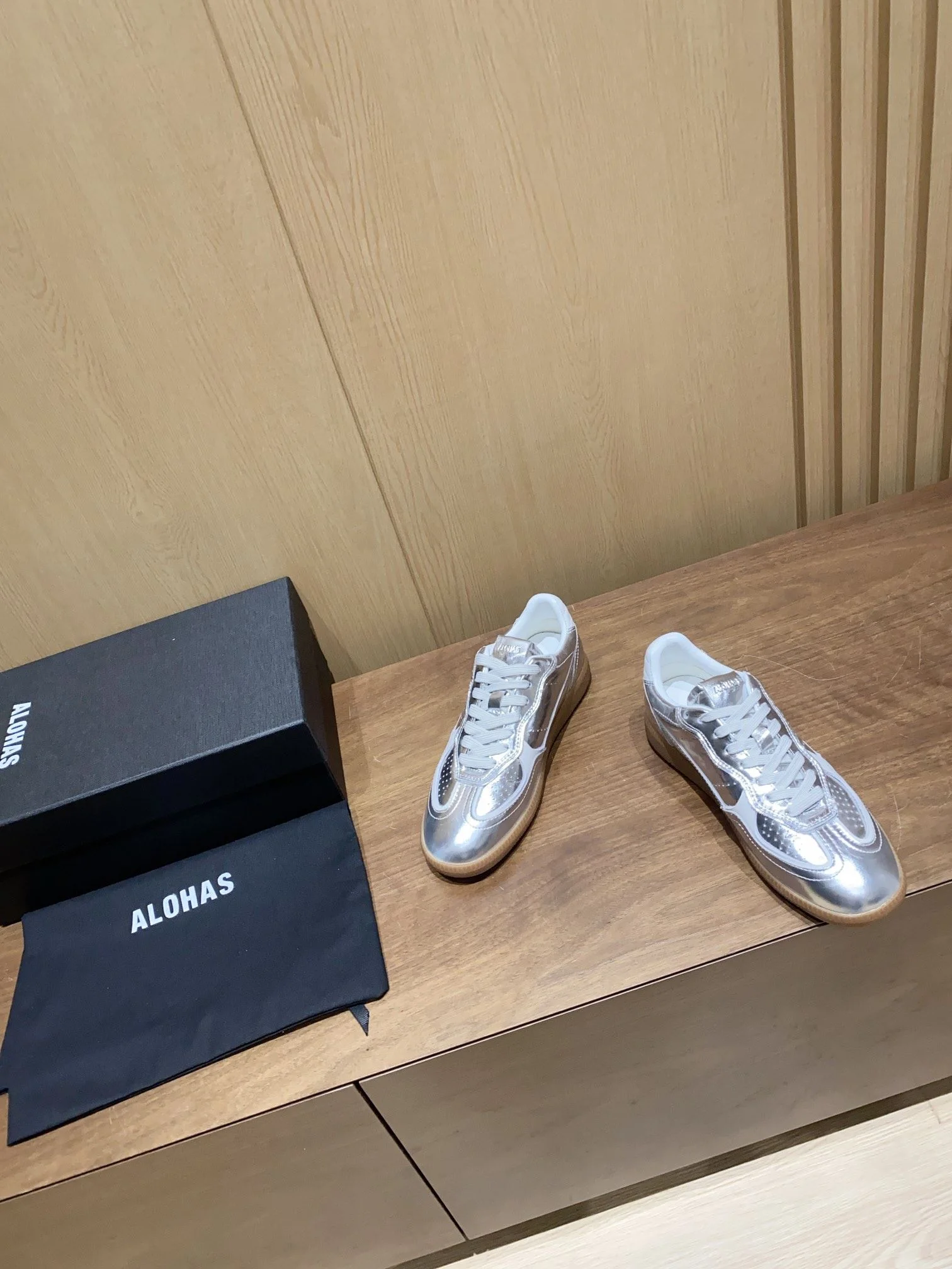 EasyMatch Alohas Shoes 8526