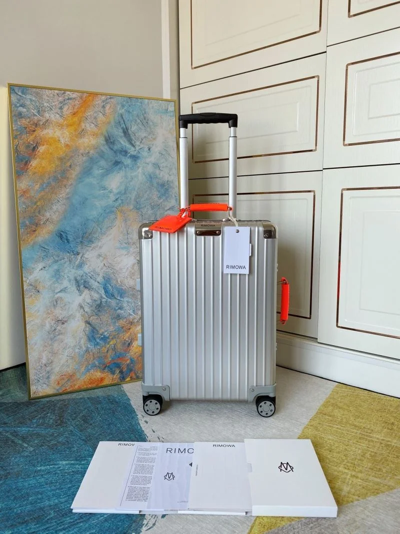 Thermal Ambush x Rimowa Suitcase 37569