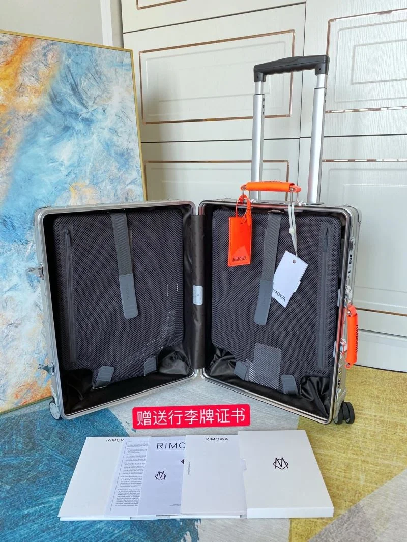 Thermal Ambush x Rimowa Suitcase 37569