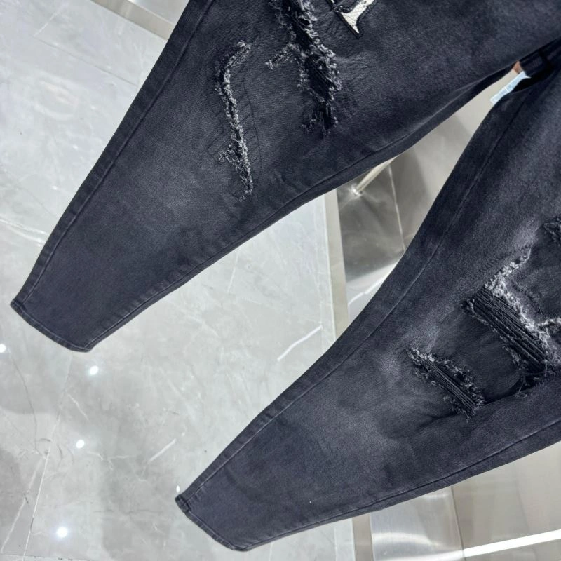 Seasonal Amiri Jeans 157386