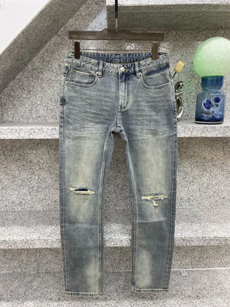 WaterResistant Amiri Jeans 163388