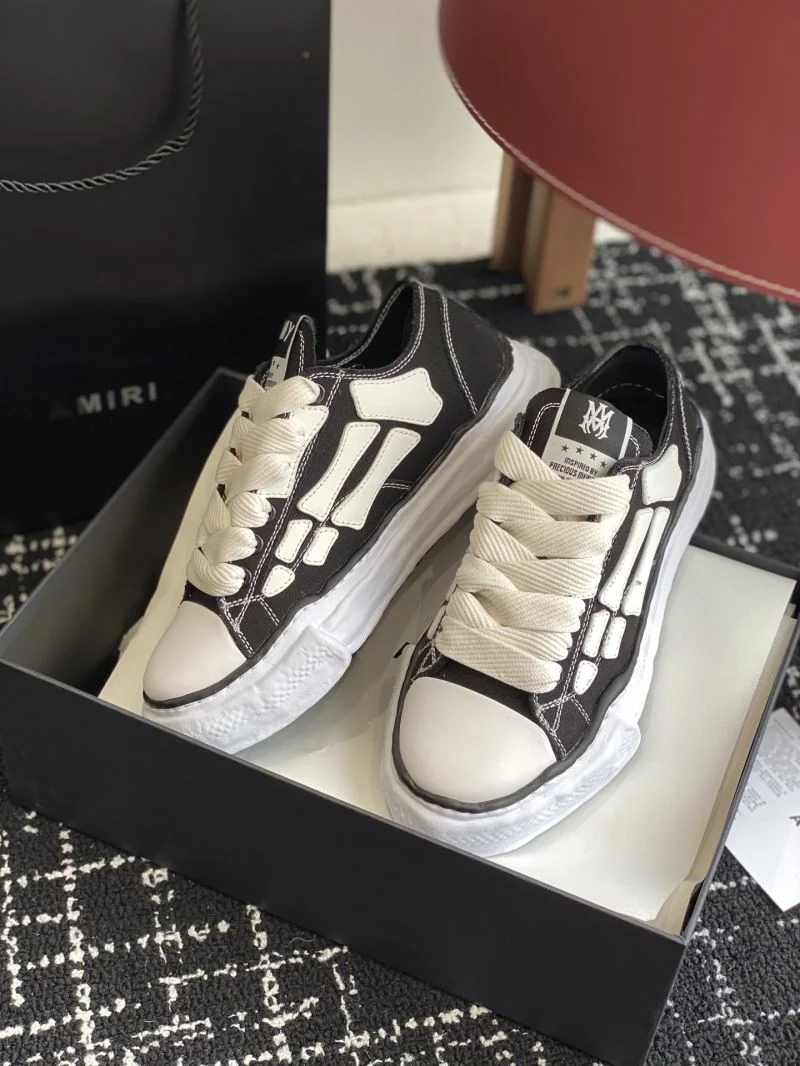 Trendsetting Amiri Shoes 13049