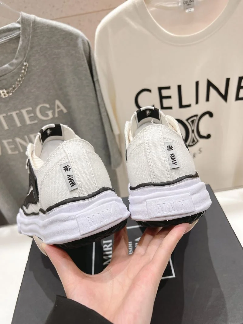 Amiri Shoes Sporty 13050