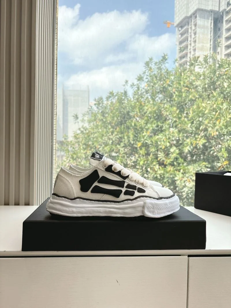 Amiri Shoes Attractive 10686